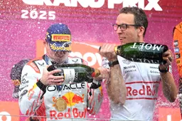 Horner erklärt, warum Perez' Renningenieur neben Verstappen auf dem Suzuka-Podium stand