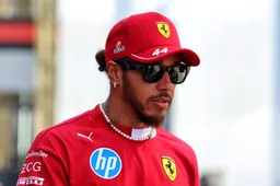 Hamilton findet dass der Zustand der FIA 'ein Durcheinander' ist