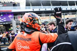 Verschoor-masterclass in de Formule 2-sprintrace van Barcelona!