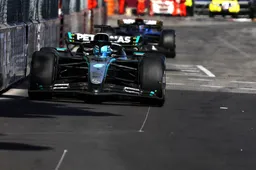 Control de flexiwings en el GP de España, ¿un reajuste en la F1? ¡Opiniones divididas en la cúpula!