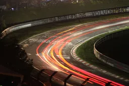 Leader in the 24 Hours of Nürburgring causes major crash and flips backmarker
