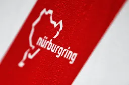 Extraños problemas fuera de pista provocan un largo retraso por bandera roja en la famosa carrera Nurburgring de 24 Horas