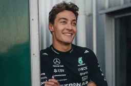 Russell reveals true purpose of “pretty special” F1 drivers’ Whatsapp group