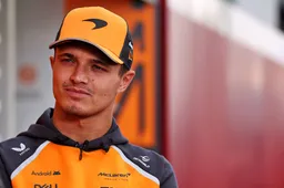 Goed nieuws voor Verstappen: McLaren-rijders gaan botsen met elkaar