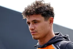 McLaren urged to consider Piastri as lead driver following Norris' latest blunder