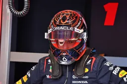 Crash Verstappen maakt einde aan ongelooflijke F1-reeks voor de Nederlander