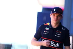 max verstappen red bull racing 18