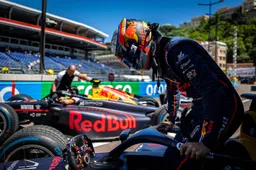 Júnior da Red Bull crítico: 'Lindblad merece uma chance na F1 mais do que eu