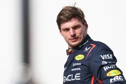 F1 LIVE | Verstappen ziet hoopgevend signaal en was volgens Wolff niet betrokken bij 'zielige' actie Red Bull