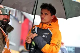 Norris disappoints British media with mistake: 'Fine margins on Piastri's side'