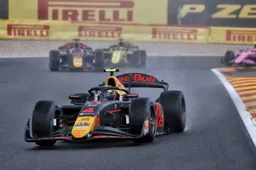 Red Bull-coureur deelt statement na diskwalificatie door de FIA