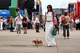 Ohh La La ! La petite amie de Leclerc enflamme les réseaux sociaux avec une photo de shooting à Monaco !