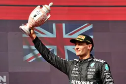 Russell heeft nog altijd hoop op de wereldtitel Formule 1, wijst naar Schumacher
