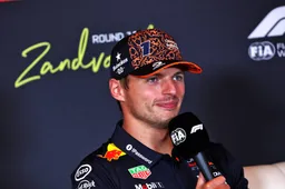 Max Verstappen brengt hulde aan Isack Hadjar na podium op Circuit Zandvoort