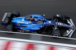 Na vijf minuten kwalificatie al een rode vlag in Baku vanwege crash
