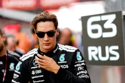 Verstappen prompted Mercedes to leave Russell 'quite bruised'