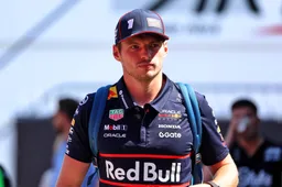 Verstappen onthult of hij een poging zou willen wagen in een Racing Bulls-bolide