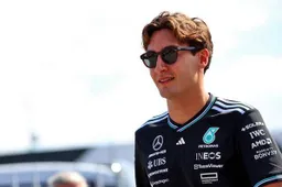 F1 drivers enjoy time together on private plane on their way to Baku