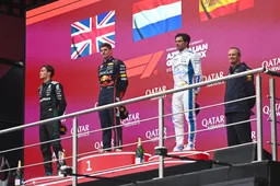 F1 WK-stand Constructeurs | Mercedes voorbij aan Ferrari na drama weekend