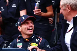Internet gelooft in titel Verstappen: 'Mooiste titel uit de geschiedenis'