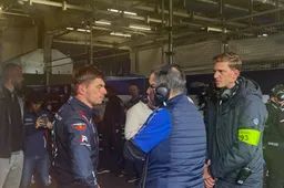 Historische beelden: Verstappen triomfeert bij GT3-debuut Nordschleife