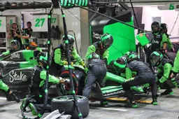 Scary moment in Singapore GP as mechanic almost struck by Tsunoda
