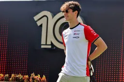 Bearman gets kudos from Mercedes after beating them in Mexico