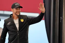 Button makes wheel-for-shoes swap and runs for admirable goal