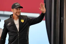 Voormalig F1-kampioen Jenson Button zet punt achter racecarrière