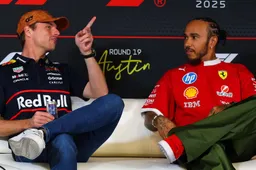 Hamilton adviseert McLaren in strijd tegen 'meedogenloze' Verstappen