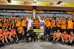 Piastri und Norris begraben Kriegsbeil, um McLarens Erfolg zu feiern