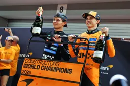 F1 LIVE | Lawson's Verstappen comparison, 'Piastri eyes Ferrari move'