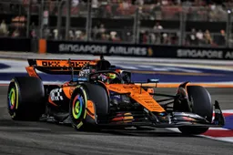 F1 LIVE | Verstappen sends clear signal to McLaren as he sets fastest time!