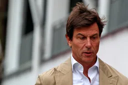 Wolff erhält eine Auszeichnung, benannt nach F1-Ikone, die “ein Maßstab bleiben wird”