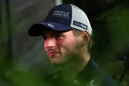 Verstappen, die Bedrohung in Singapur: Piastri und Norris unterliegen dem Niederländer