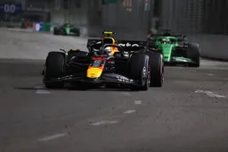 Red Bull behoed van rampscenario door heldhaftige monteur