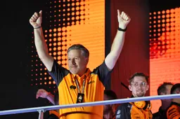 World champion backs Zak Brown after McLaren's 'tremendous growth'