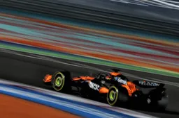 Piastri frome pole in Qatar as Norris and Verstappen ready to make moves