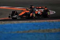F1 LIVE | Follow qualifying in Qatar on championship-defining Saturday