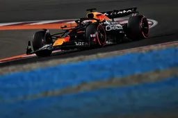 Piastri back to win in Qatar as Verstappen loses ground to Norris