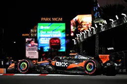 Las Vegas: FP2 wegen mysteriösen roten Flagge unterbrochen – Norris führt die Session