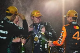 Hoe McLarens eigen fout Verstappen terug in de titelstrijd bracht