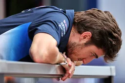 Axed Alpine driver hits Suzuka barriers twice more after DRS blunder