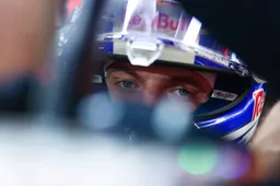 Verstappen de gedroomde kampioen: deze Britse coureur duimt voor Max!