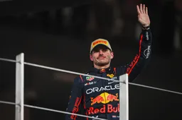 Verstappen hears positive "going according to plan" engine news from Ford