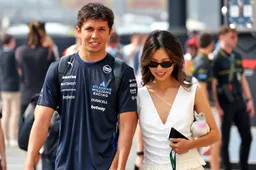 Albon en partner Lily Muni He zijn verloofd: Kelly Piquet feliciteert ze