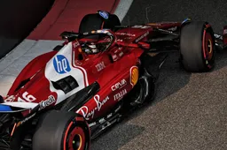 Ferraris neue Lackierung steht in der Kritik des Audi-F1-Titelsponsors