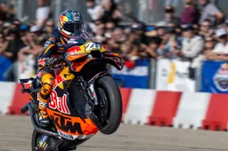 Dani Pedrosa rides KTM MotoGP bike in heavy snow for Red Bull video