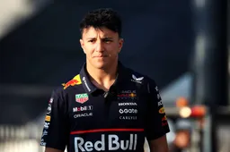 Isack Hadjar suffers crash in Barcelona testing afternoon session