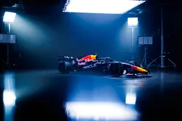 Red Bull absolviert einen „reibungslosen ersten Tag“ mit neuem hauseigenen Motor im RB22